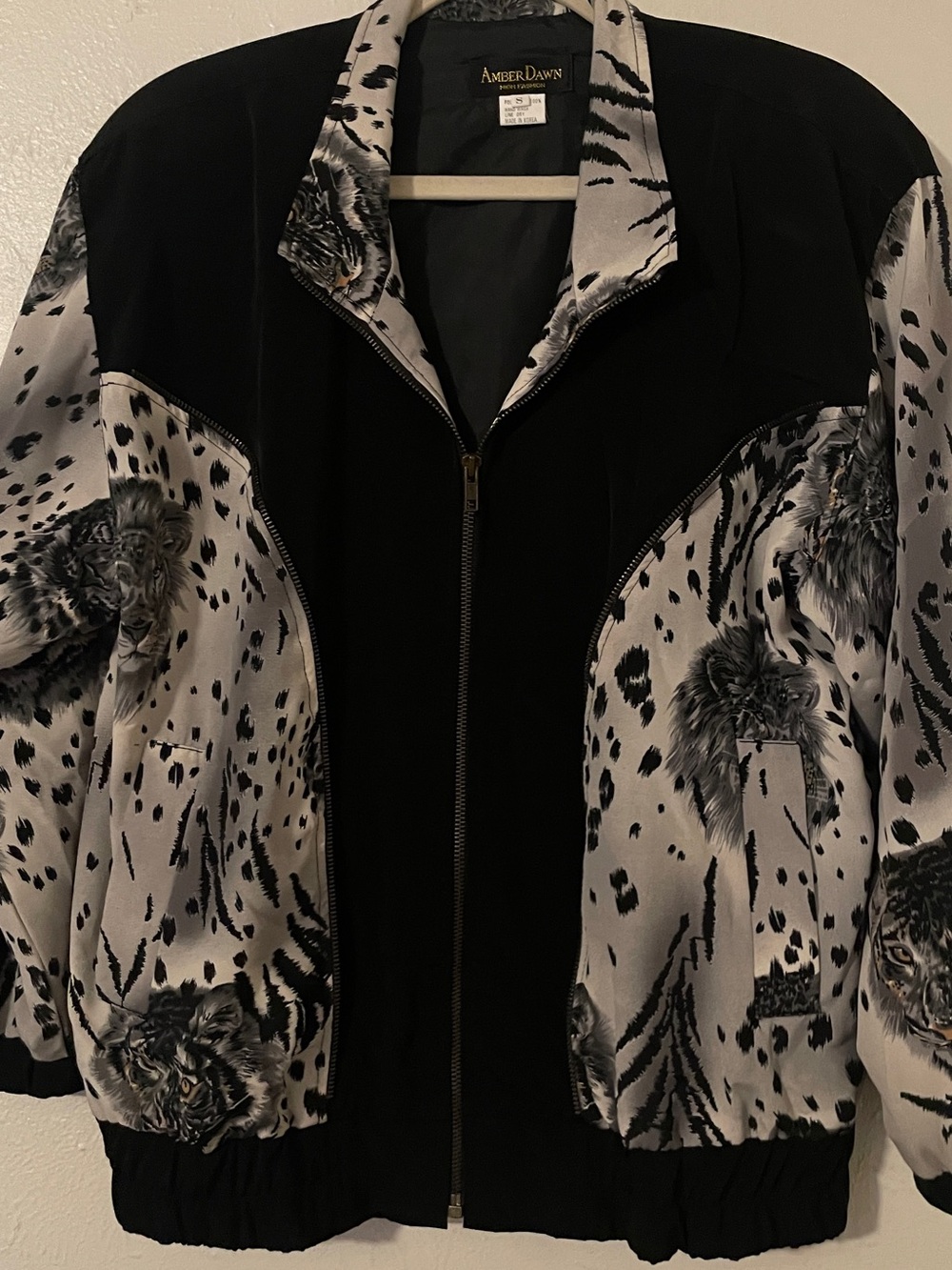Vintage 80s Amber Dawn Big Cat Animal Print Bomber Jacket Gray Black S